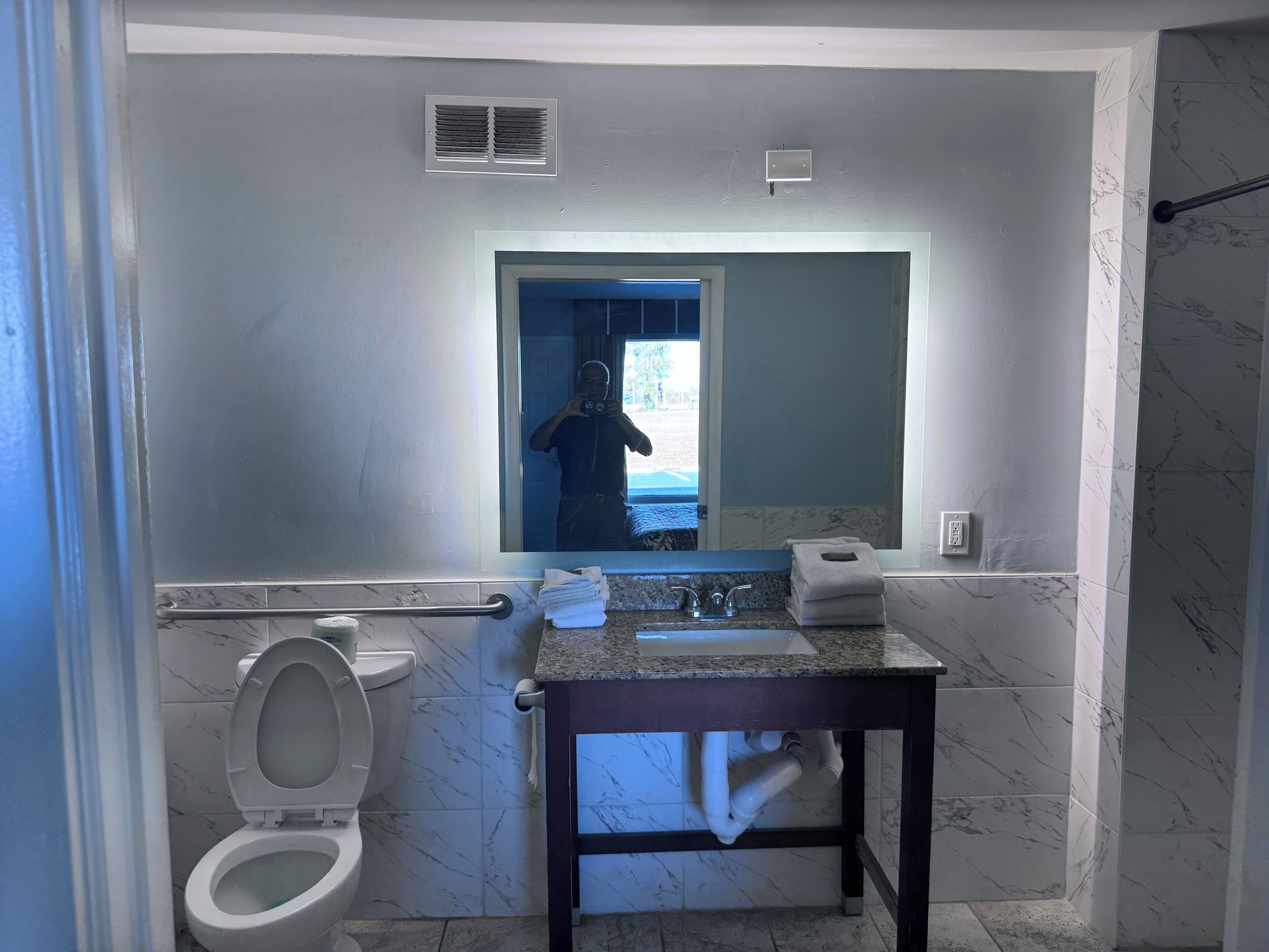 Free toiletries, towels