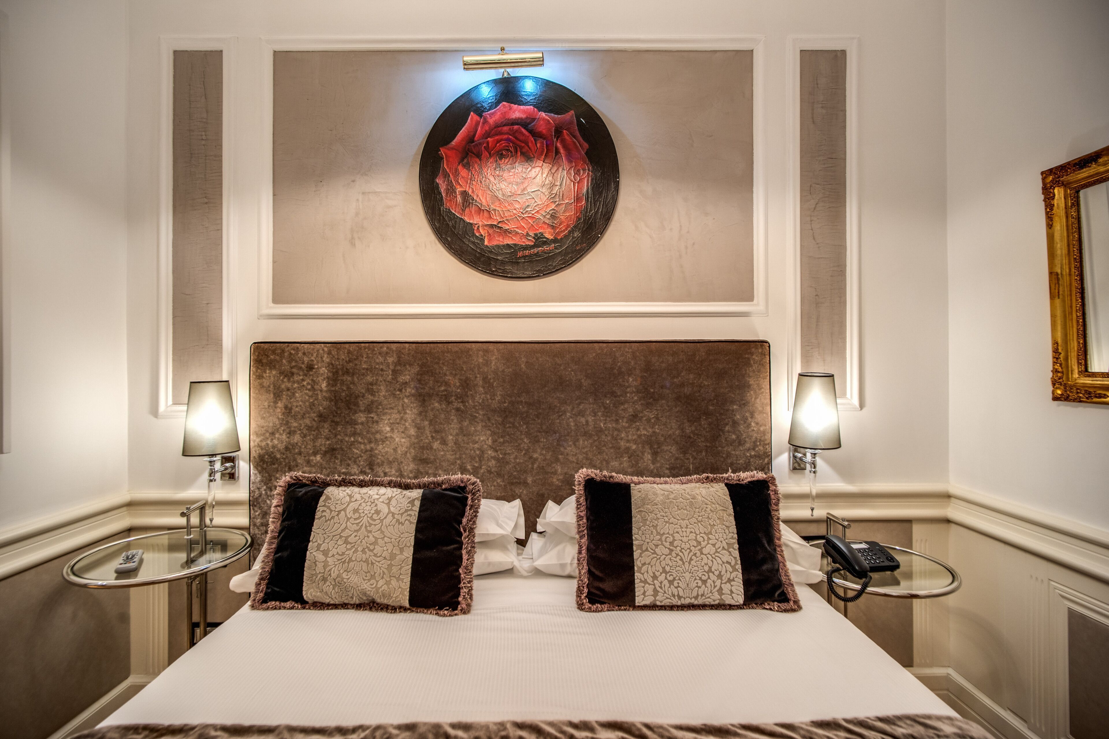 basic double room | premium bedding, minibar, in-room safe, desk