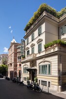 Facciata della struttura