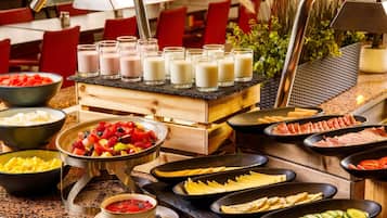 Tägliches Frühstücksbuffet gegen Gebühr