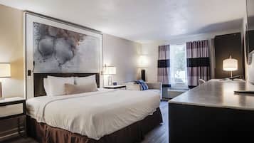 Standard King Room - Non-Smoking