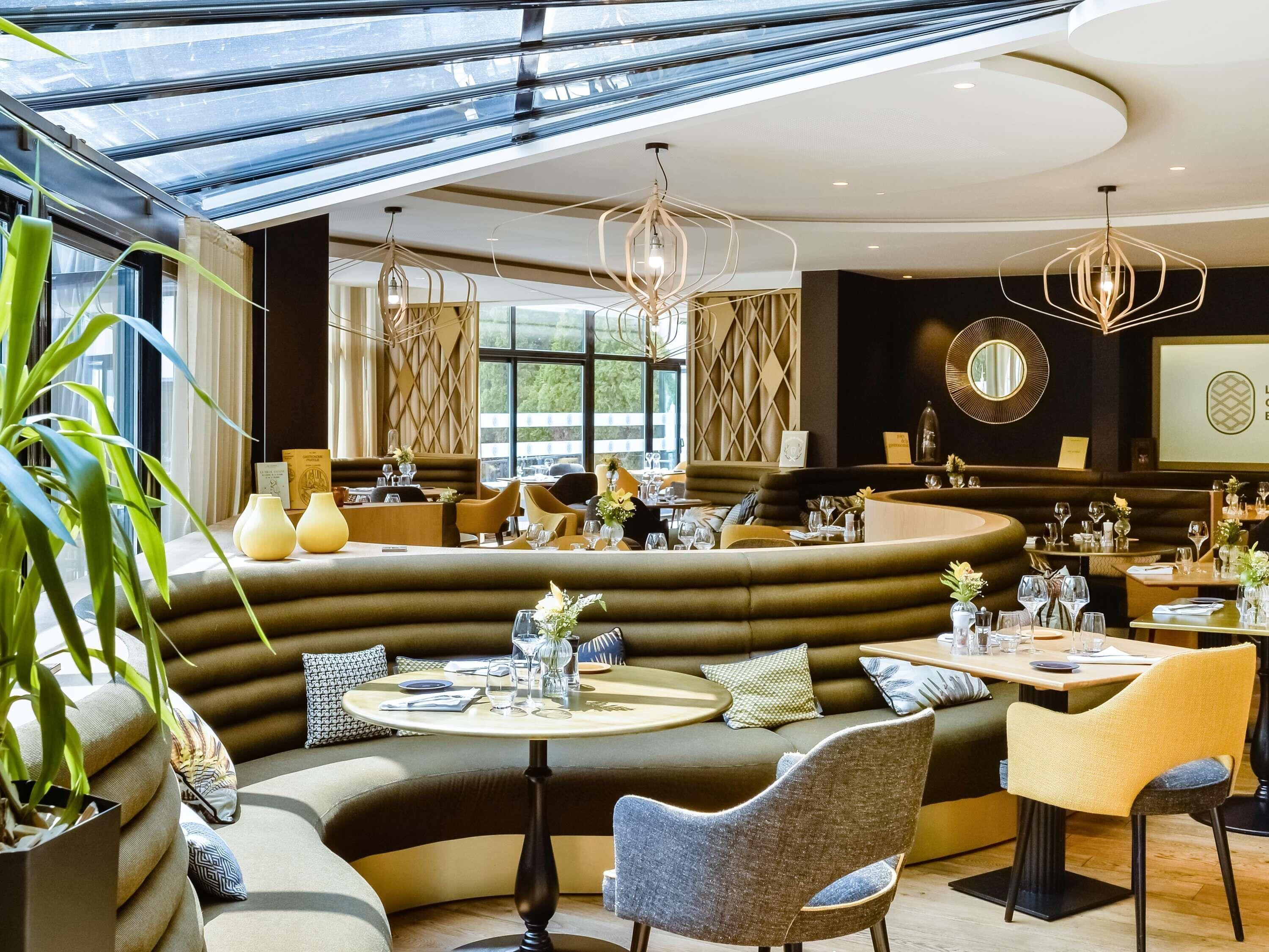 breakfast, lunch, dinner served; french cuisine, pool views