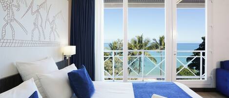 Deluxe Room, 1 Double Bed with Sofa bed, Lagoon View (2 Guests) | In-room safe, individually furnished, desk, blackout drapes