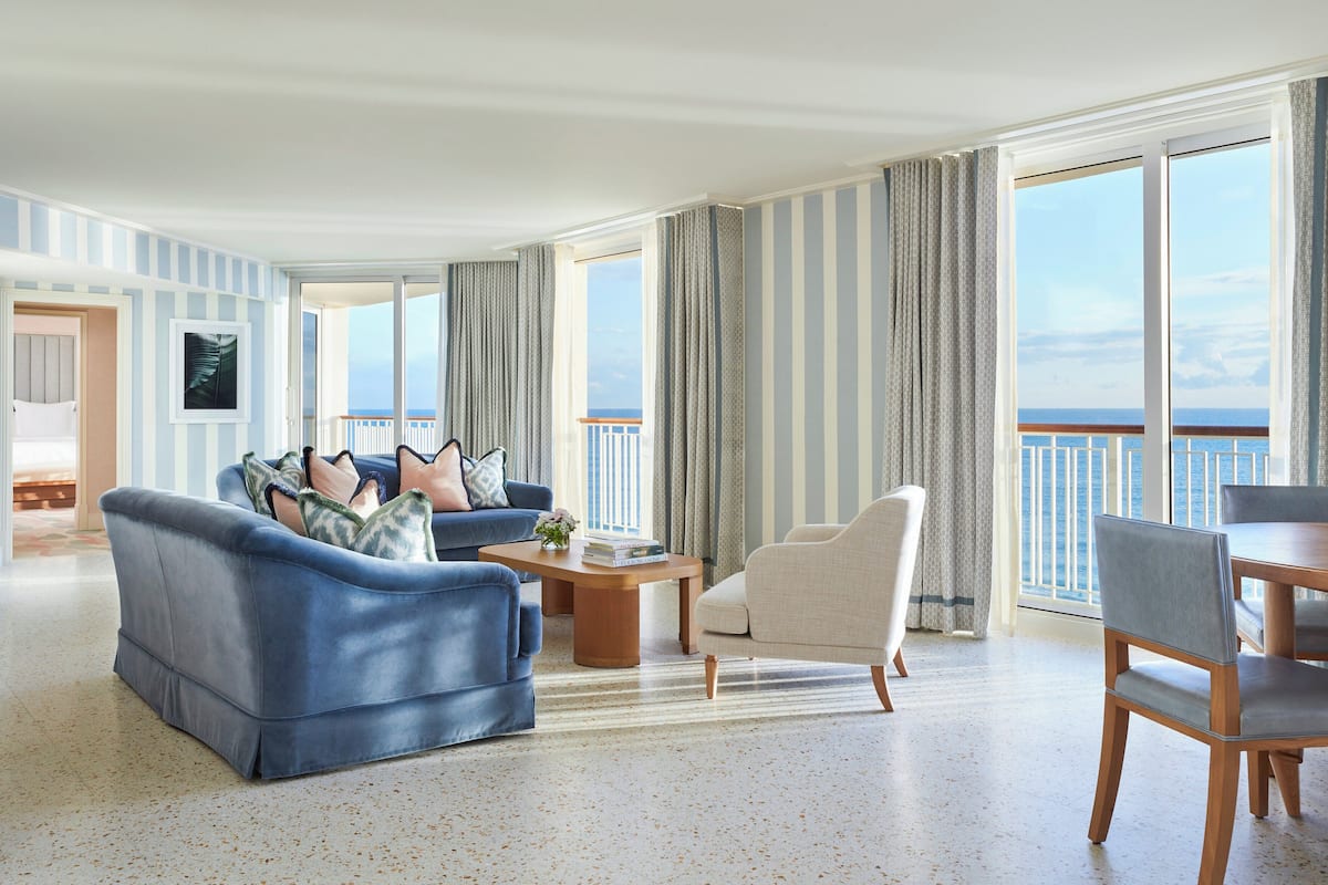Providencia Suite | Premium bedding, down comforters, pillowtop beds, minibar