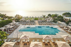 Private pool