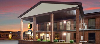 Super 8 by Wyndham Sandusky