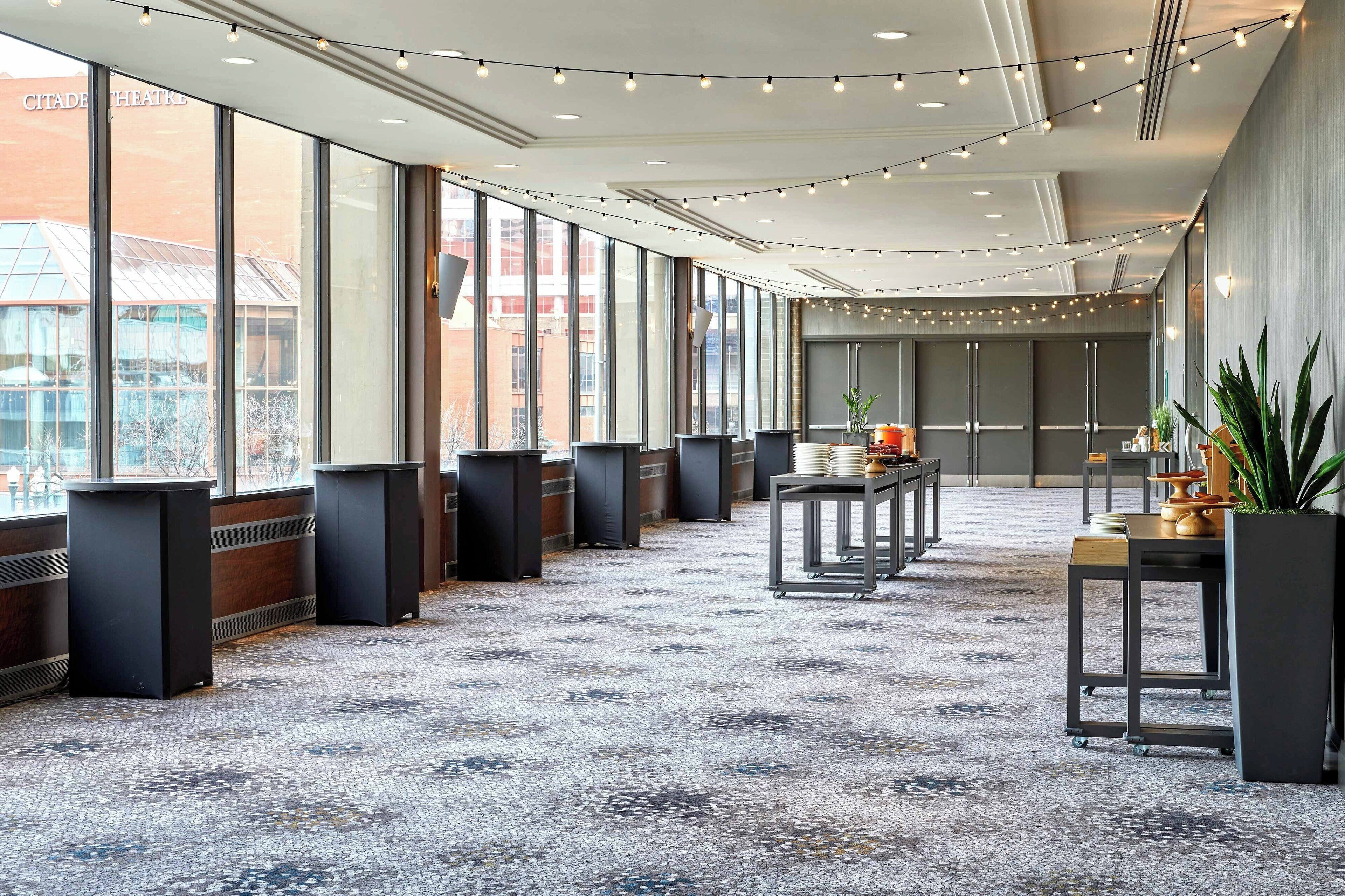 Photo - The Westin Edmonton