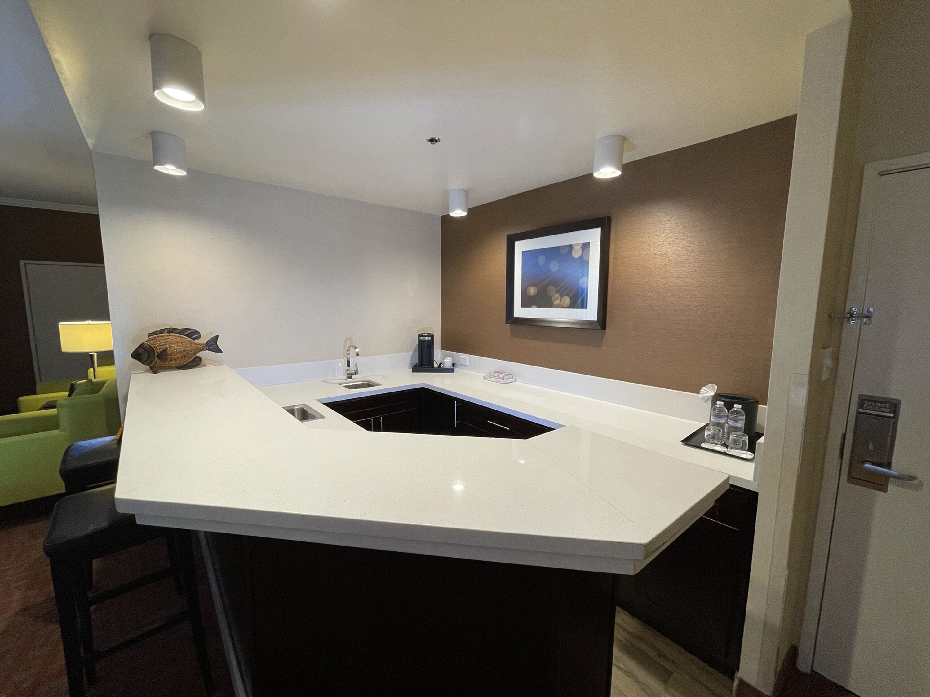 Executive Studio Suite, Executive Level | Minibar