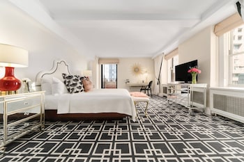 Suite, 1 Bedroom (Balcony) | In-room safe, desk, laptop workspace, blackout drapes at The Lexington Hotel, Autograph Collection