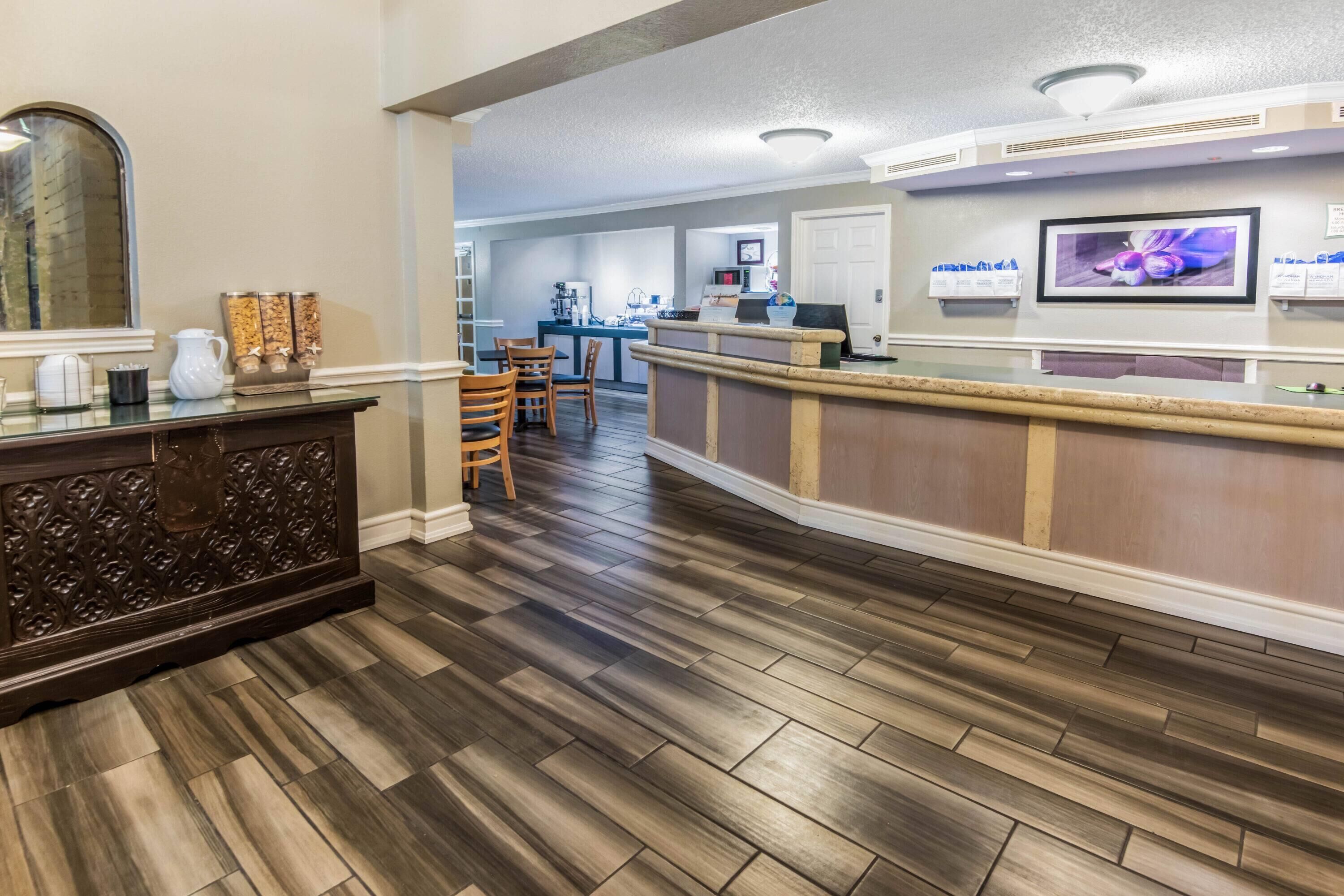 Photo - La Quinta Inn By Wyndham San Antonio Vance Jackson