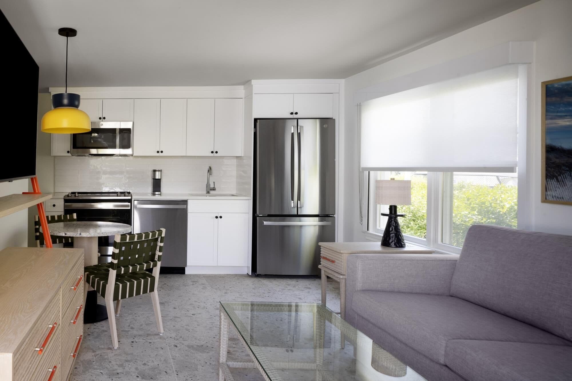 Sviitti, 1 makuuhuone (Dog Friendly) | 1 makuuhuone, tallelokero huoneessa, pimennysverhot, silitysrauta/-lauta