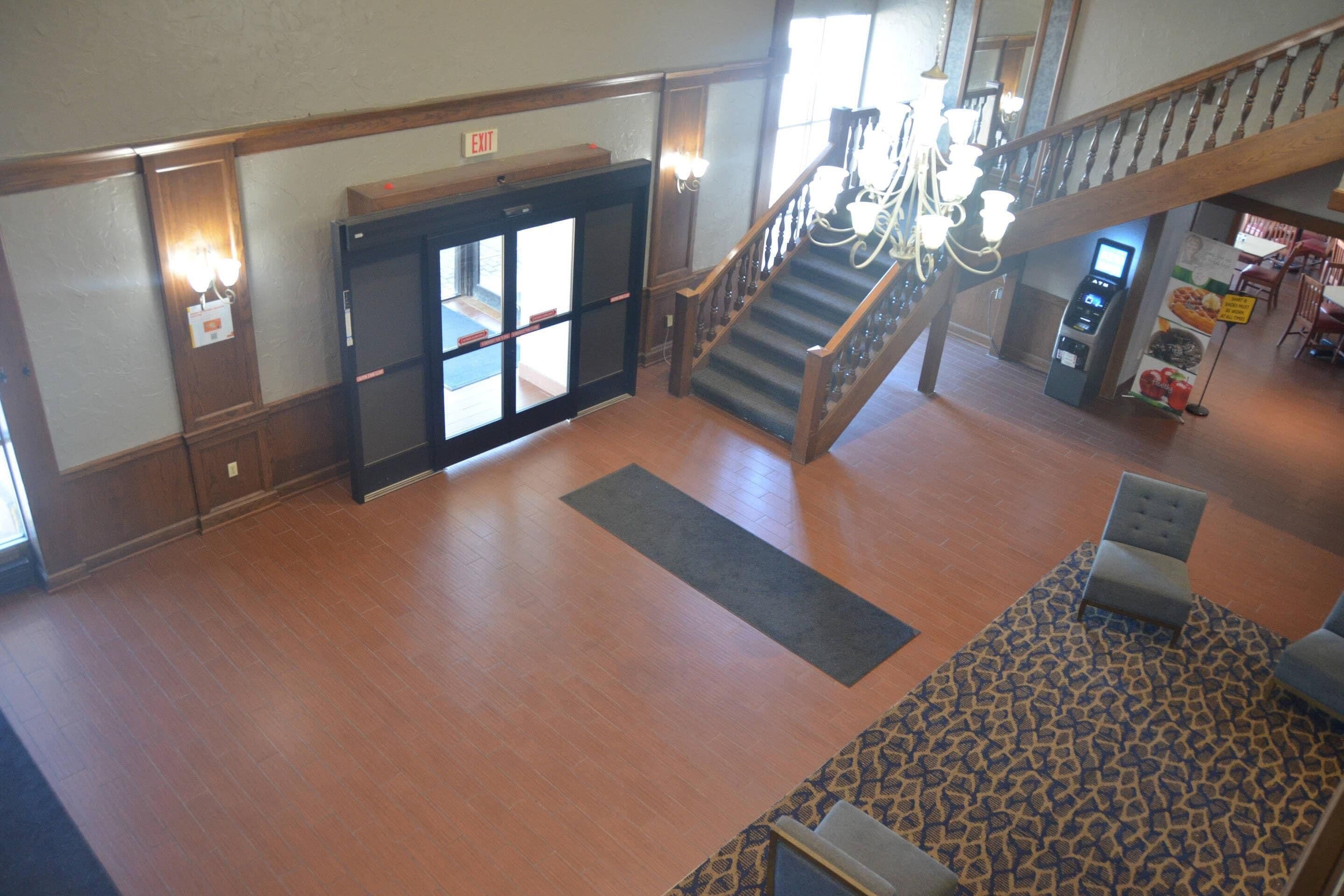 Hall