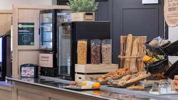 Daily buffet breakfast for a fee