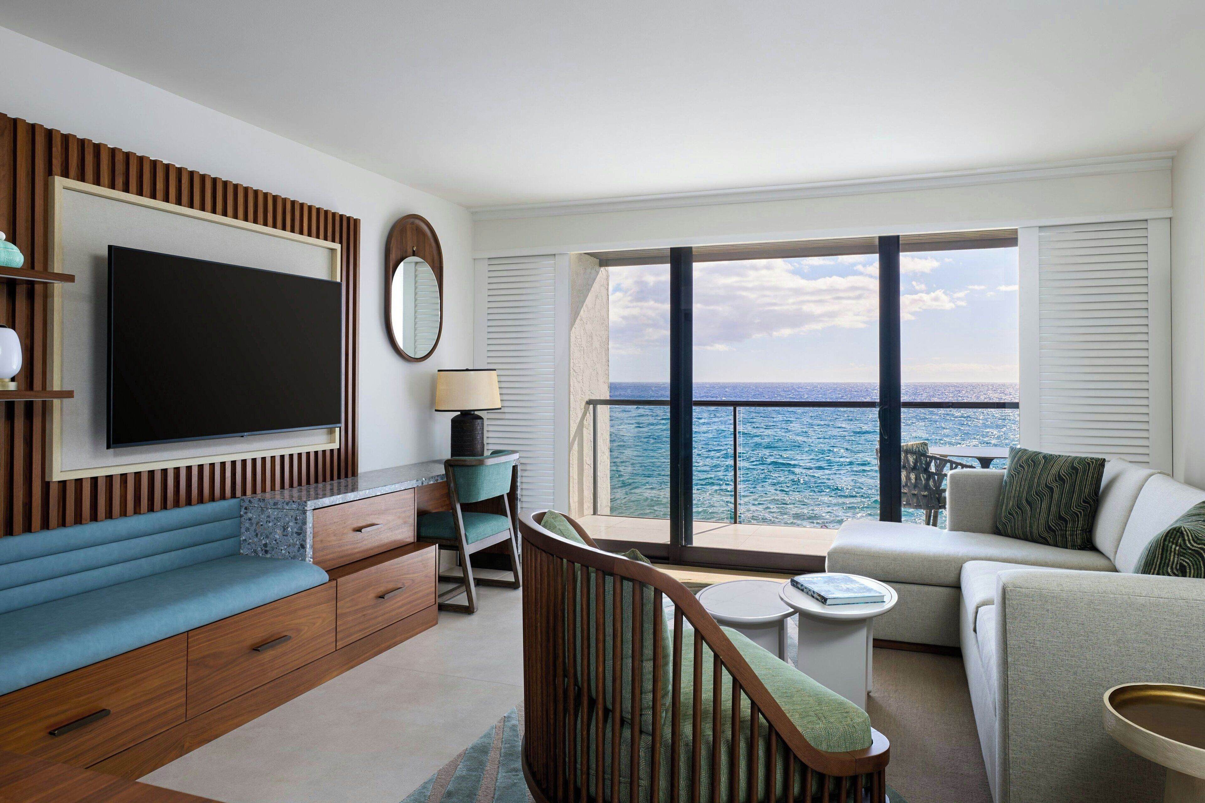 Villa, 1 Bedroom, Oceanfront | Living room