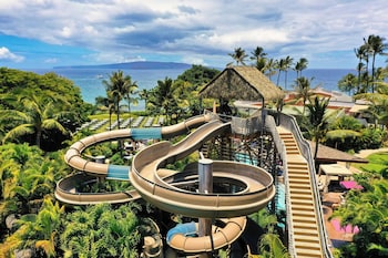 4 outdoor pools, pool umbrellas, sun loungers at Wailea Beach Resort - Marriott, Maui