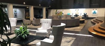 DoubleTree by Hilton Memphis Downtown