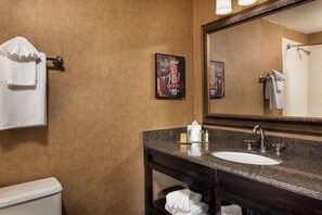 Desk, iron/ironing board, free cribs/infant beds, free WiFi