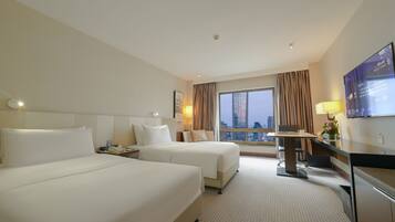 Jinling Tower Classic Deluxe Room(Twin) | View from room