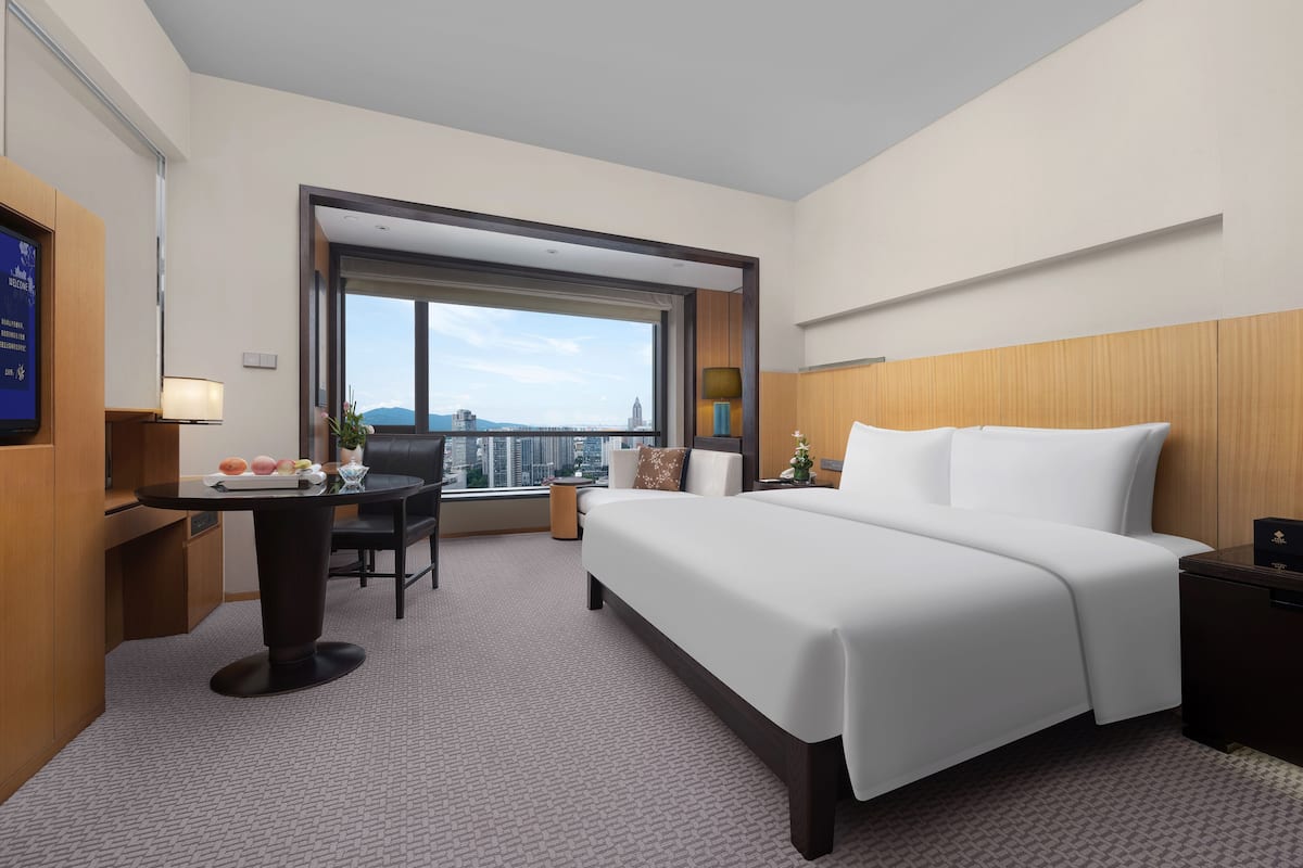 1 slaapkamer, luxe beddengoed, donzen dekbedden, een minibar