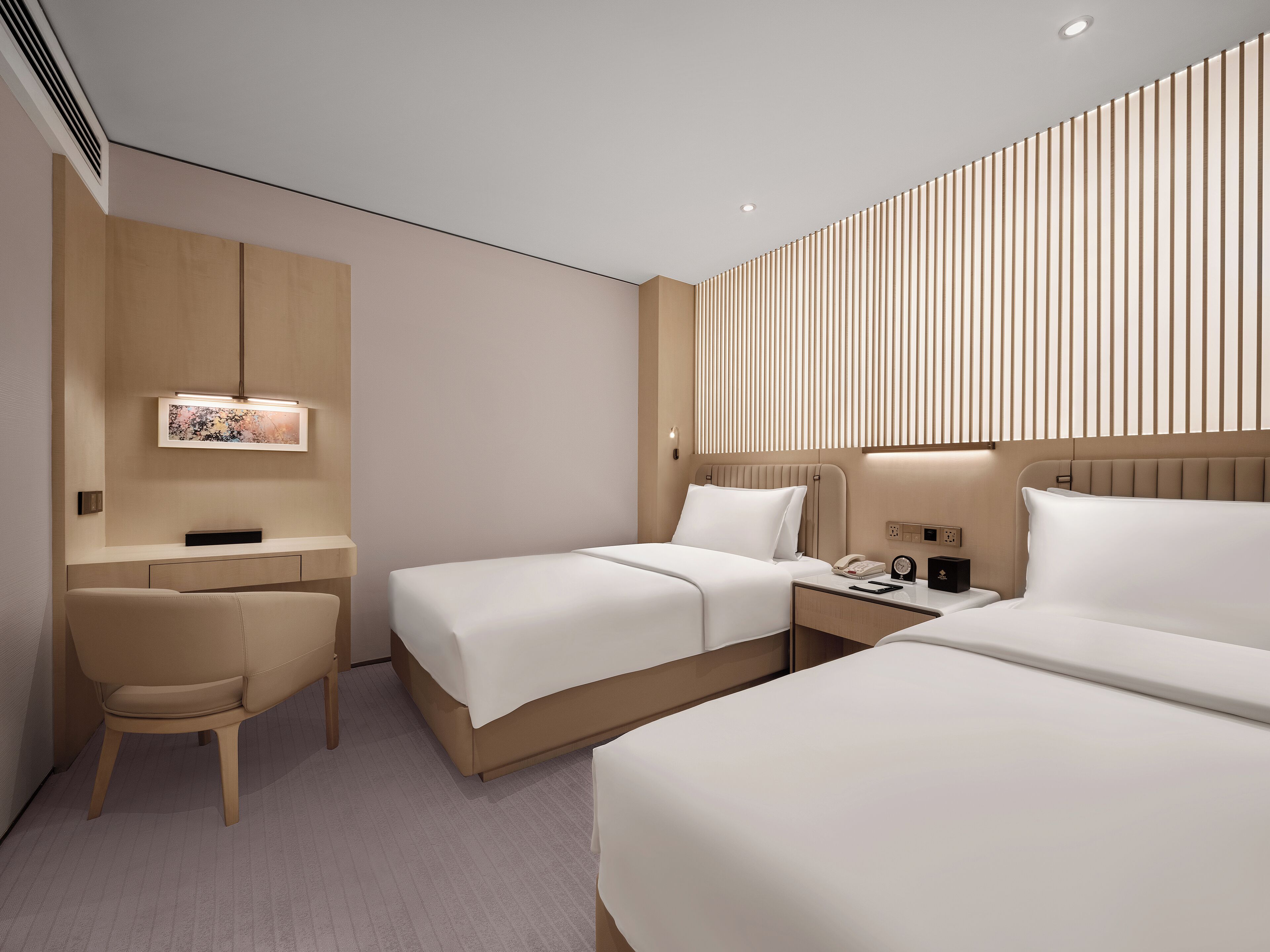 jinling tower magic three-bedroom family room | 1 bedroom, premium bedding, down duvets, minibar