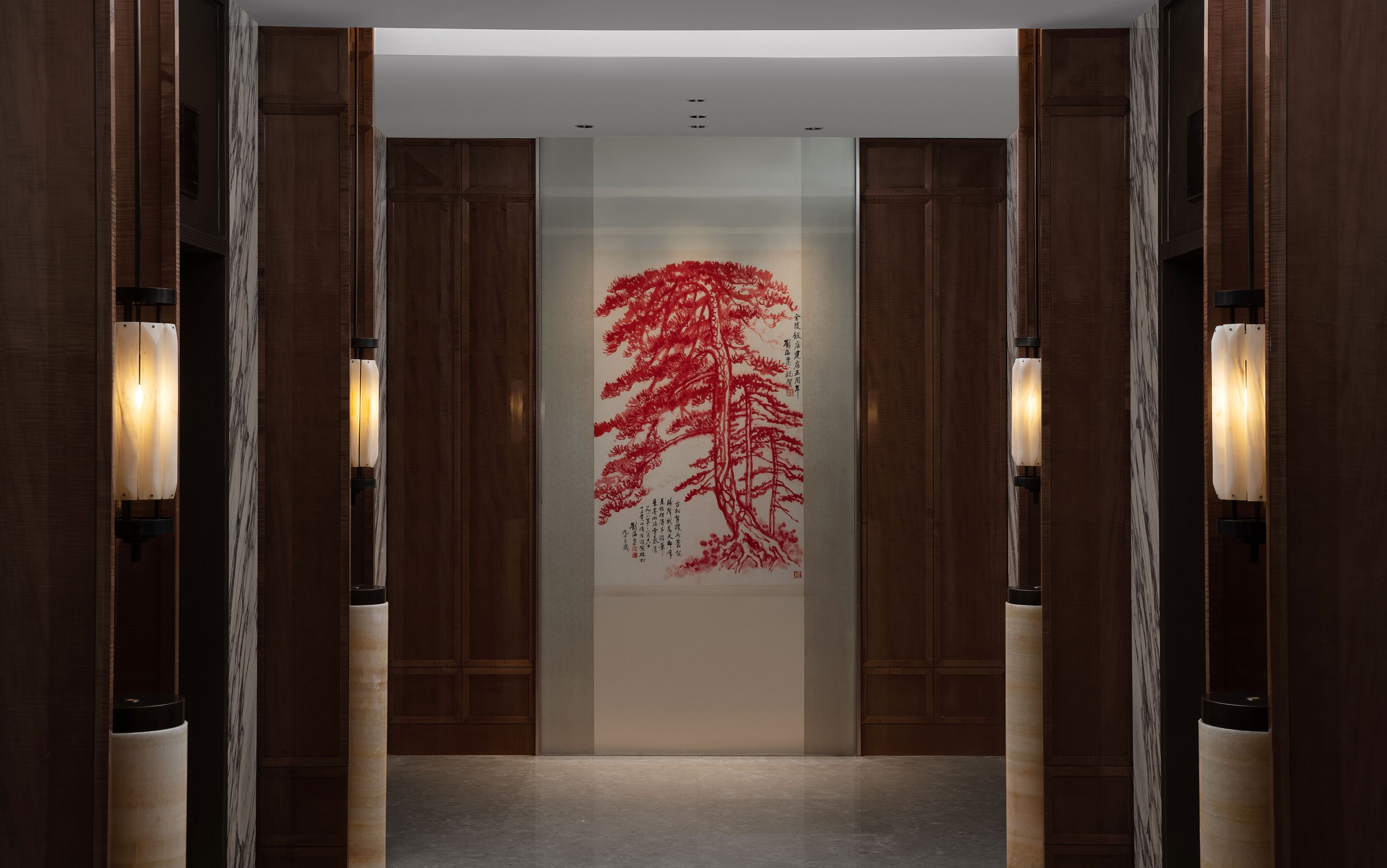 6 restaurants, breakfast, lunch, dinner served; chinese cuisine