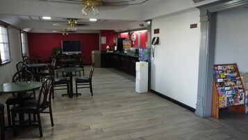 Desayuno para llevar incluido todos los días 