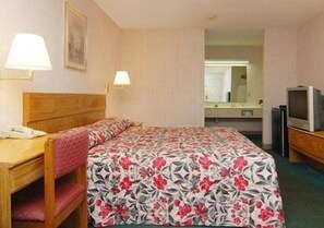Escritorio, camas extra gratis, wifi gratis y ropa de cama 
