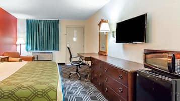 Desk, free rollaway beds, free WiFi, bed sheets