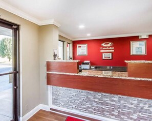 Lobby - Econo Lodge Lanett (Lanett)