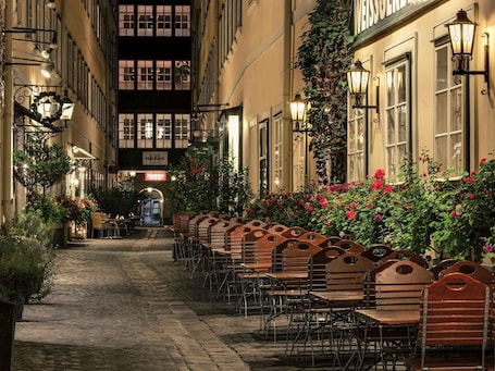 Miscellaneous. Grand Hotel Mercure Biedermeier Wien