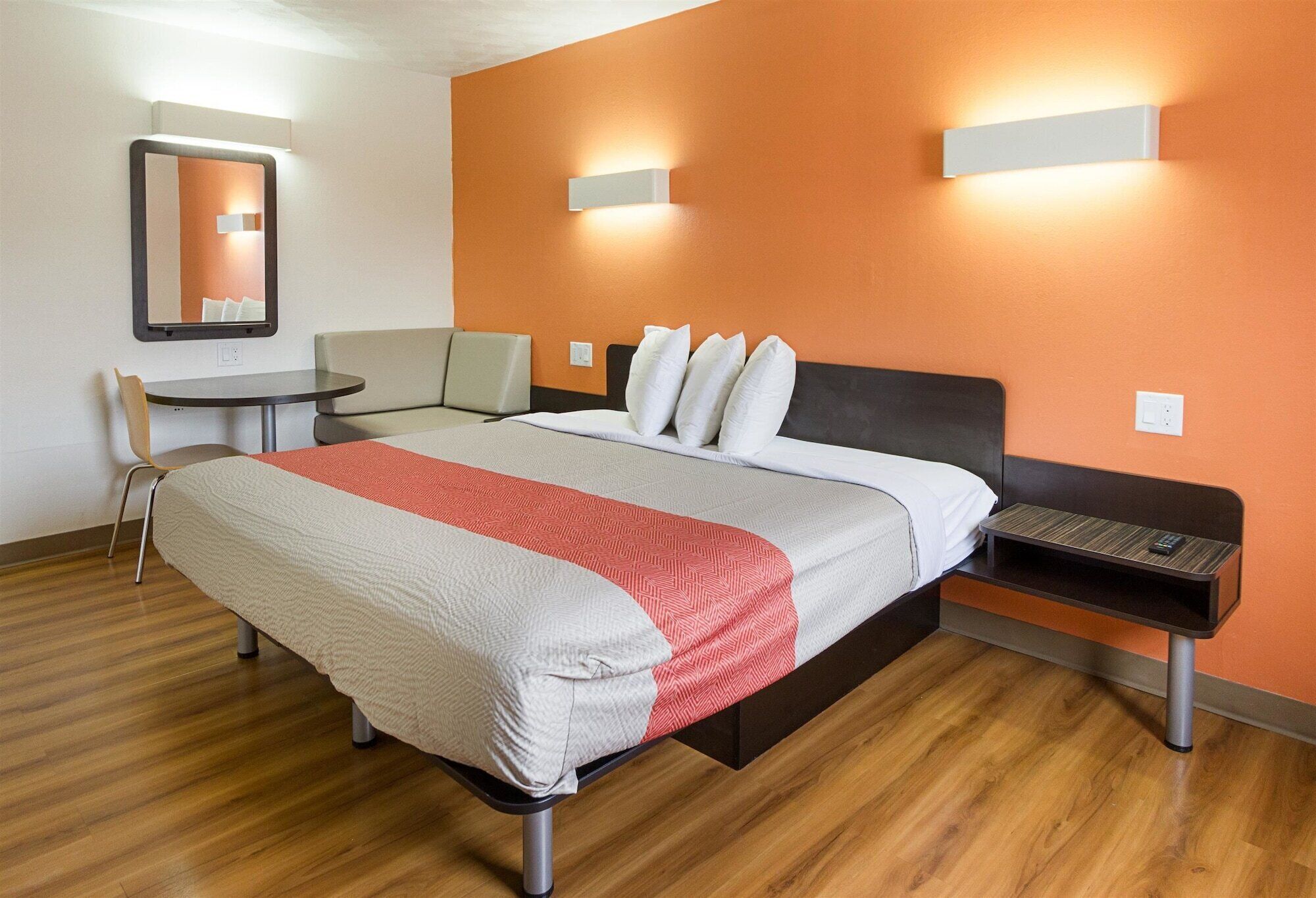 Free WiFi, bed sheets, alarm clocks