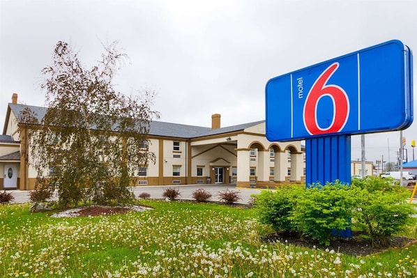 Exterior - Motel 6 Sidney, OH (Sidney)