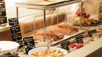 Daily buffet breakfast for a fee