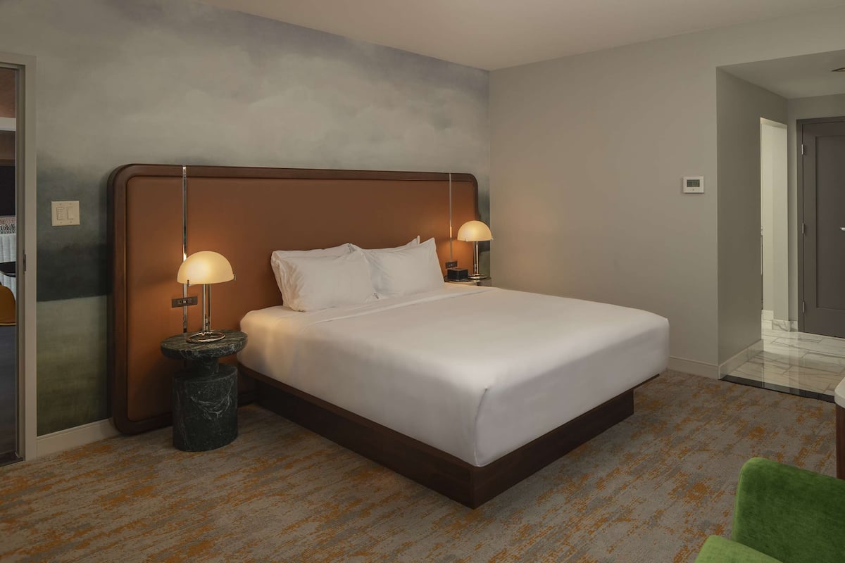 Presidential Suite | Premium bedding, pillowtop beds, in-room safe, individually furnished