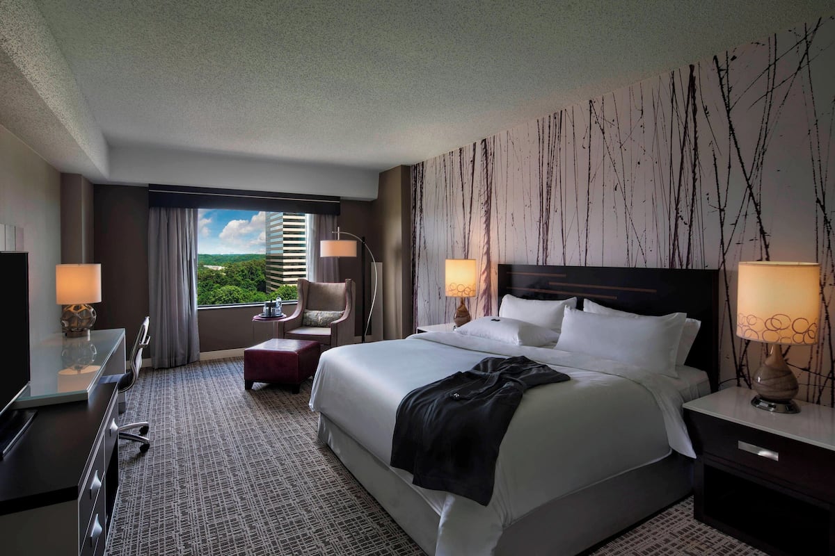 Pillow-top beds, minibar, in-room safe, desk