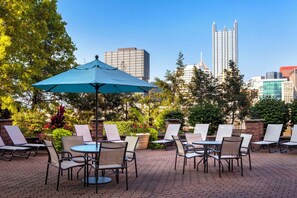 Garden - Sheraton Pittsburgh Hotel at Station Square (Pittsburgh)