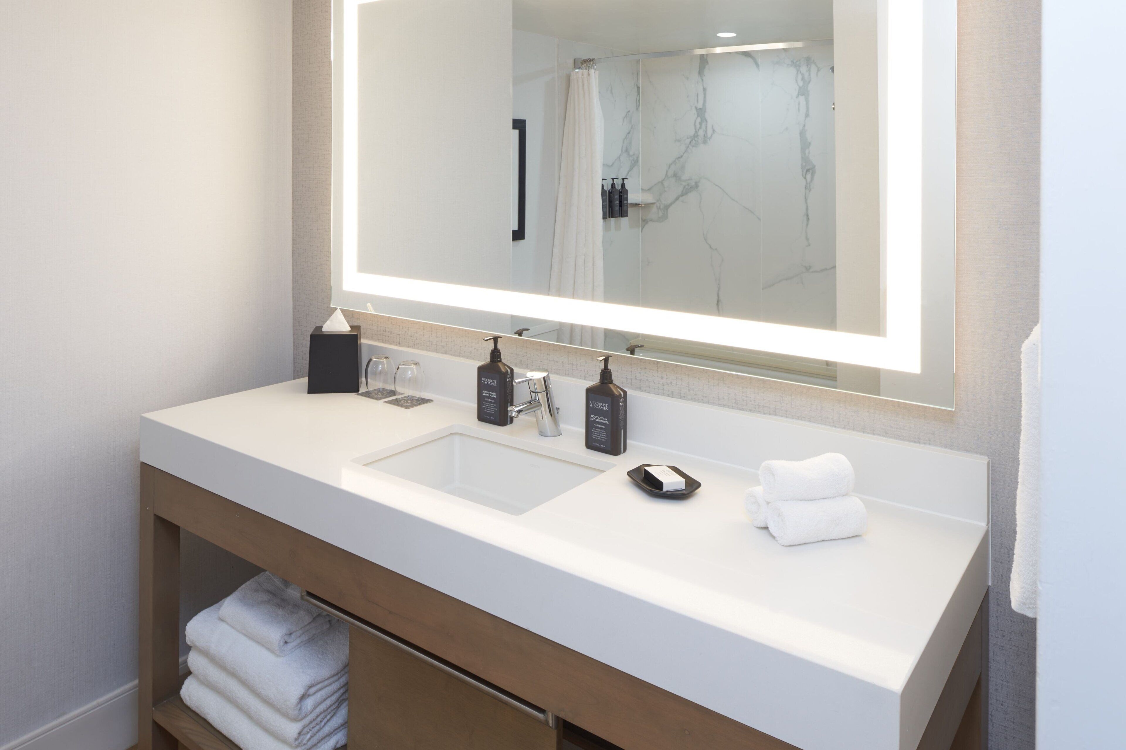 Foto - Sheraton Pittsburgh Hotel at Station Square