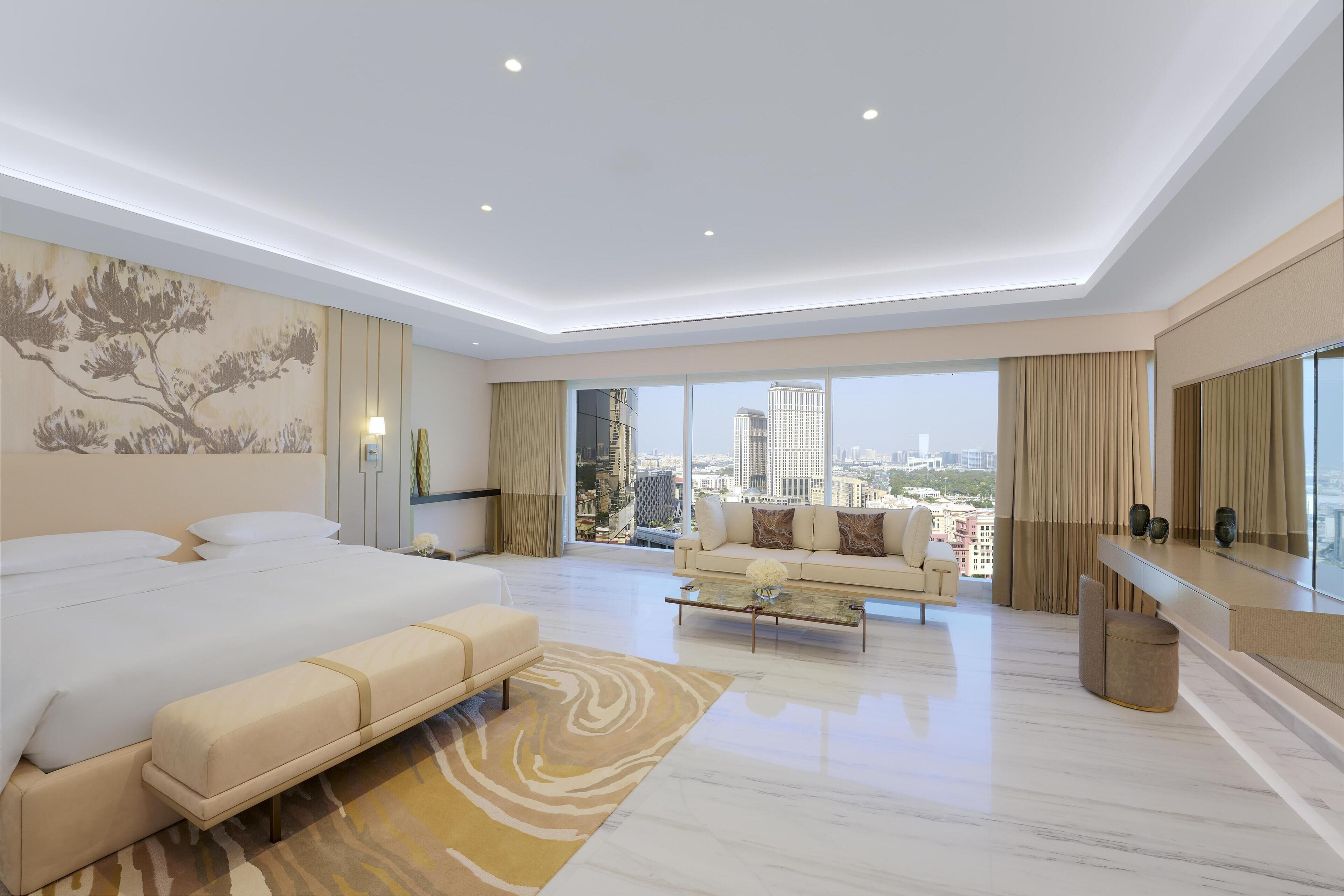 Suite, 1 kingsize bed (Prince) | 1 slaapkamer, luxe beddengoed, een minibar, een kluis op de kamer