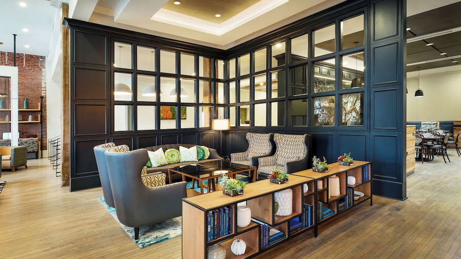 Hotel Indigo Savannah Historic District by IHG