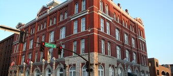 Hotel Indigo Savannah Historic District by IHG