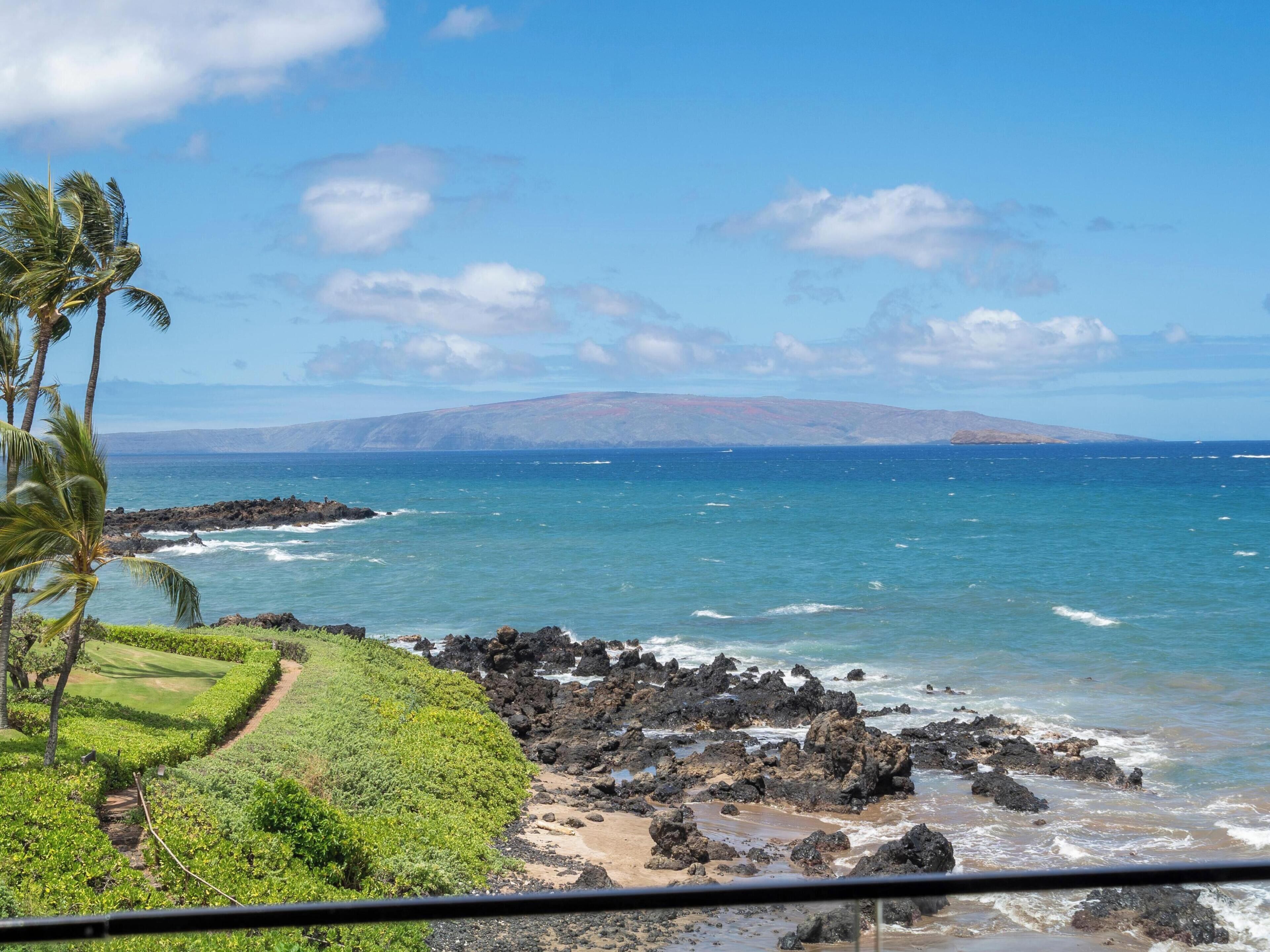 Condo, 2 Bedrooms, Oceanfront (G202) | Front of property