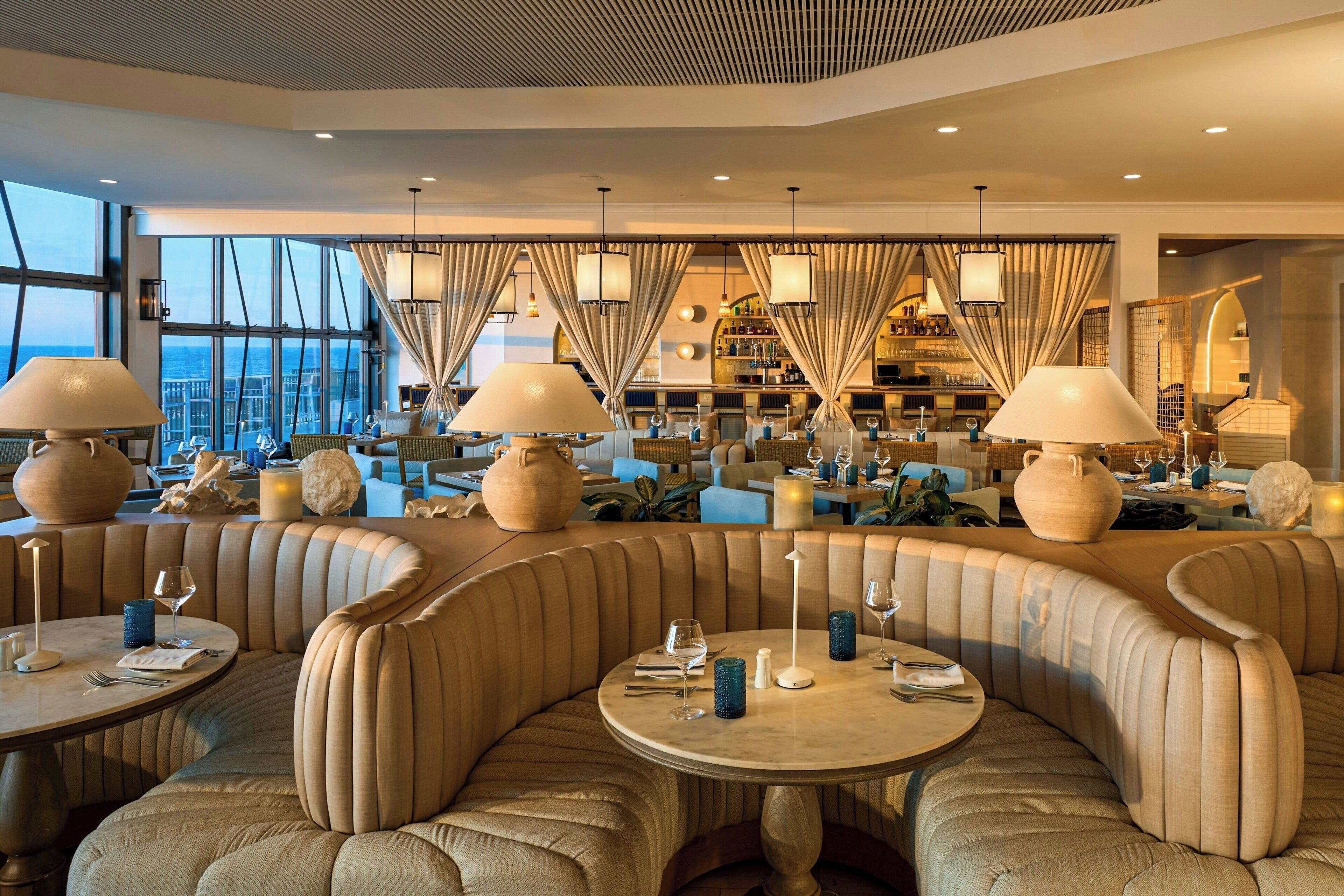 2 restaurants; breakfast, lunch, dinner, and brunch served