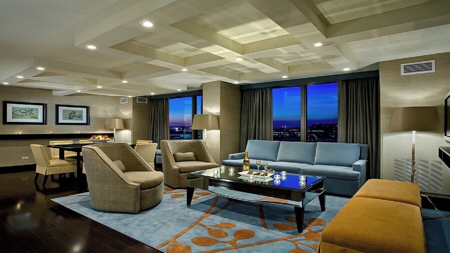 Crowne Plaza Chicago Ohare Hotel & Conf Ctr by IHG