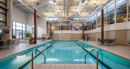 Crowne Plaza Chicago Ohare Hotel & Conf Ctr by IHG