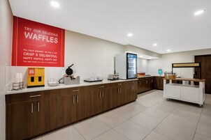 Free daily buffet breakfast