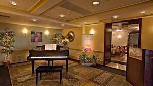 Interior - Dayton Grand Hotel (Dayton)