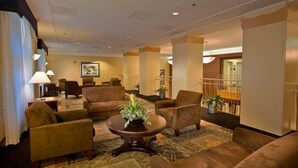 Lobby sitting area - Dayton Grand Hotel (Dayton)