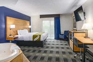 Room, 1 King Bed, Non Smoking | Premium bedding, desk, blackout drapes, soundproofing