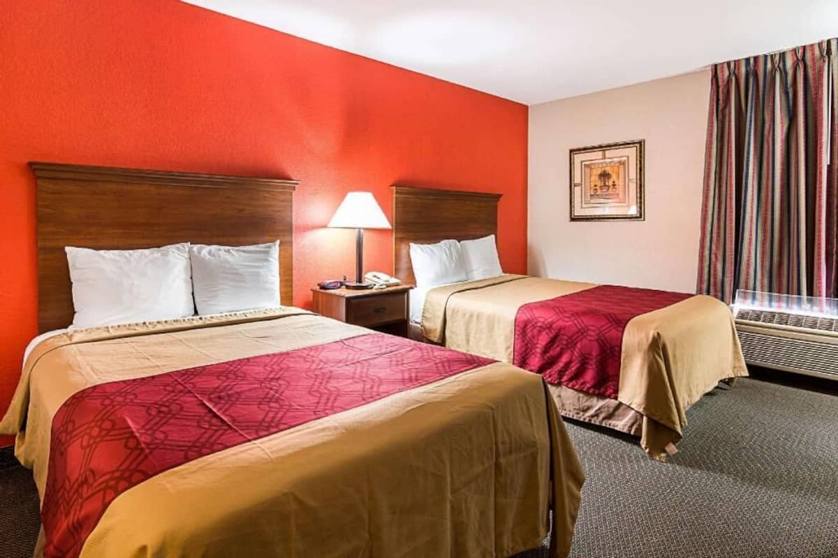 Bureau, espace de travail pour ordinateurs portables