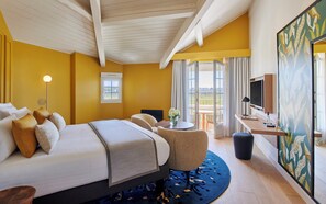 1 bedroom, premium bedding, minibar, in-room safe